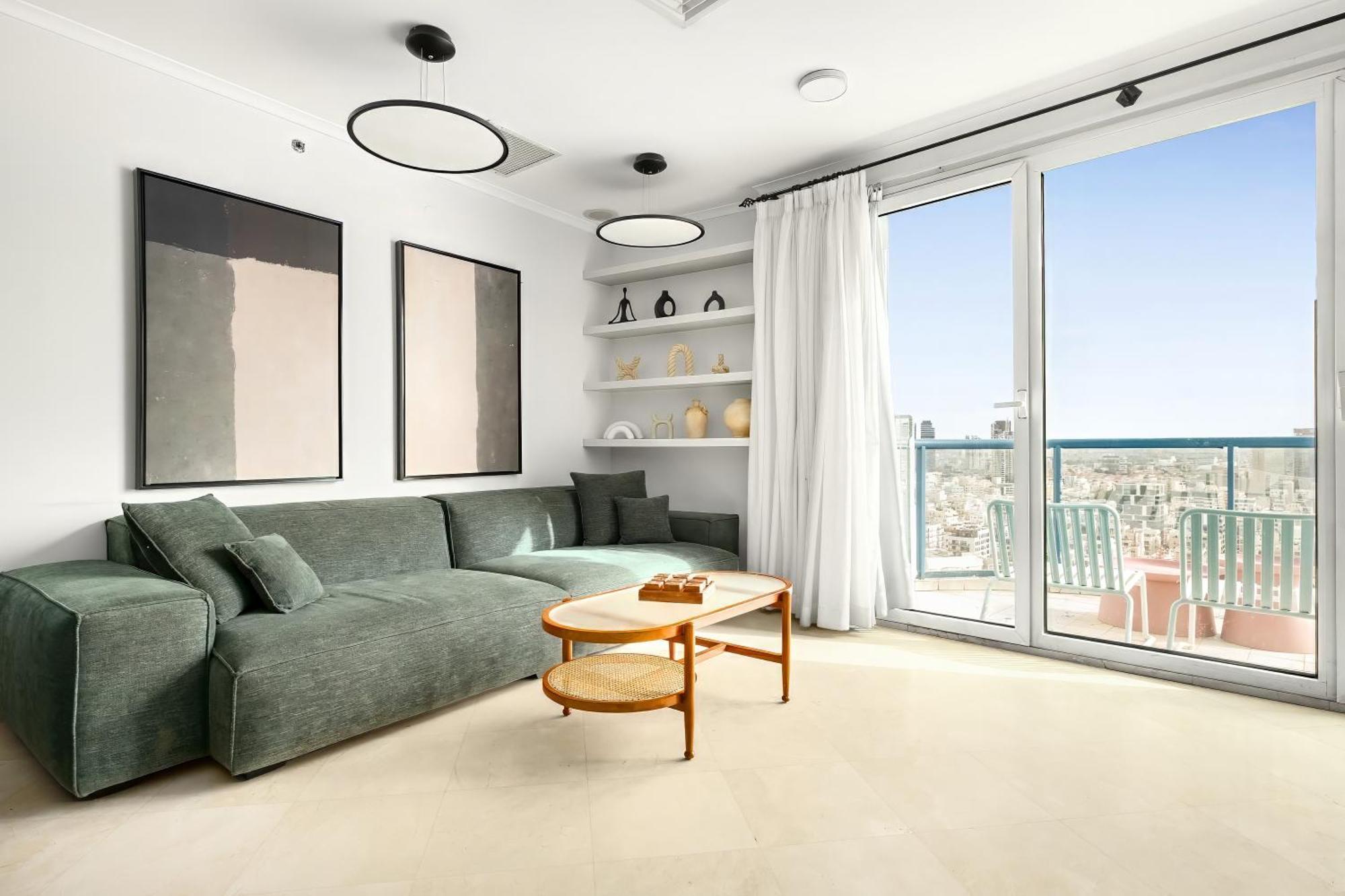 Superb Beachfront Apartments With Shelter By Sea N' Rent Тель-Авив Экстерьер фото