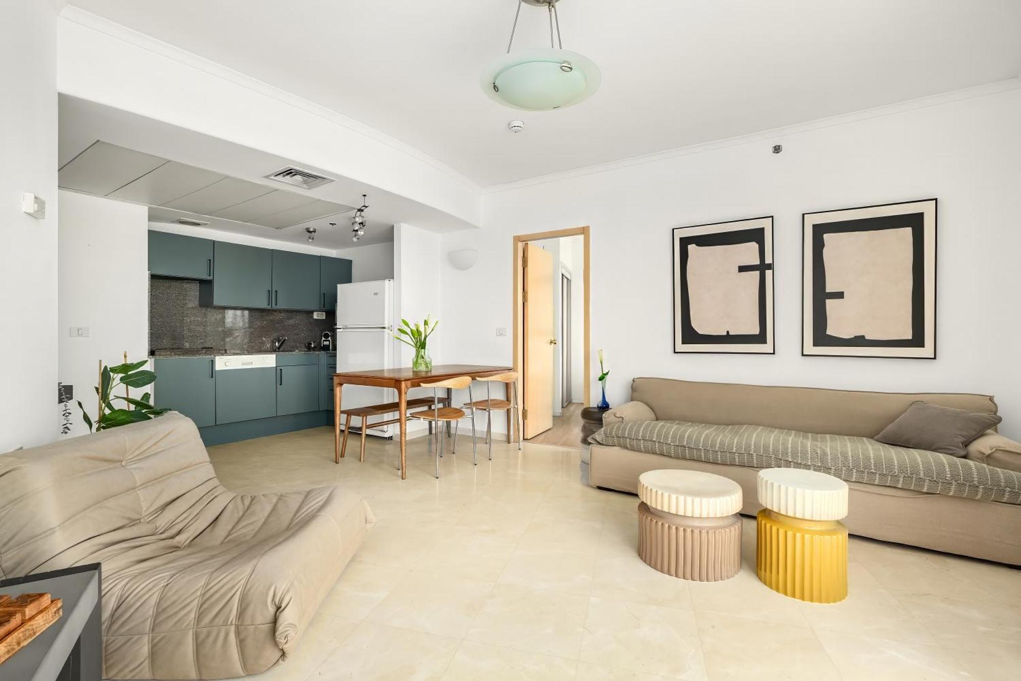 Superb Beachfront Apartments With Shelter By Sea N' Rent Тель-Авив Экстерьер фото