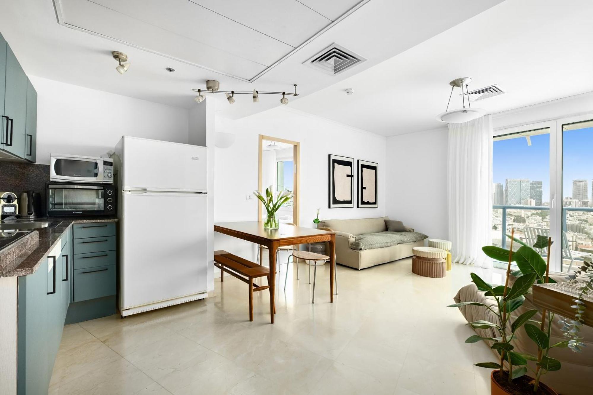 Superb Beachfront Apartments With Shelter By Sea N' Rent Тель-Авив Экстерьер фото